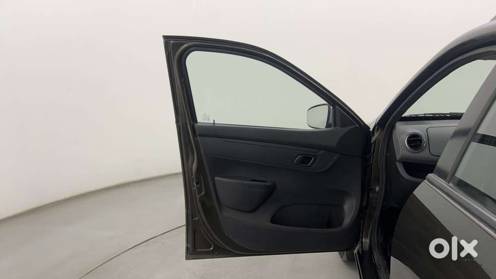 Renault Kwid 1.0 Rxt Sce Special (o), 2017, Petrol