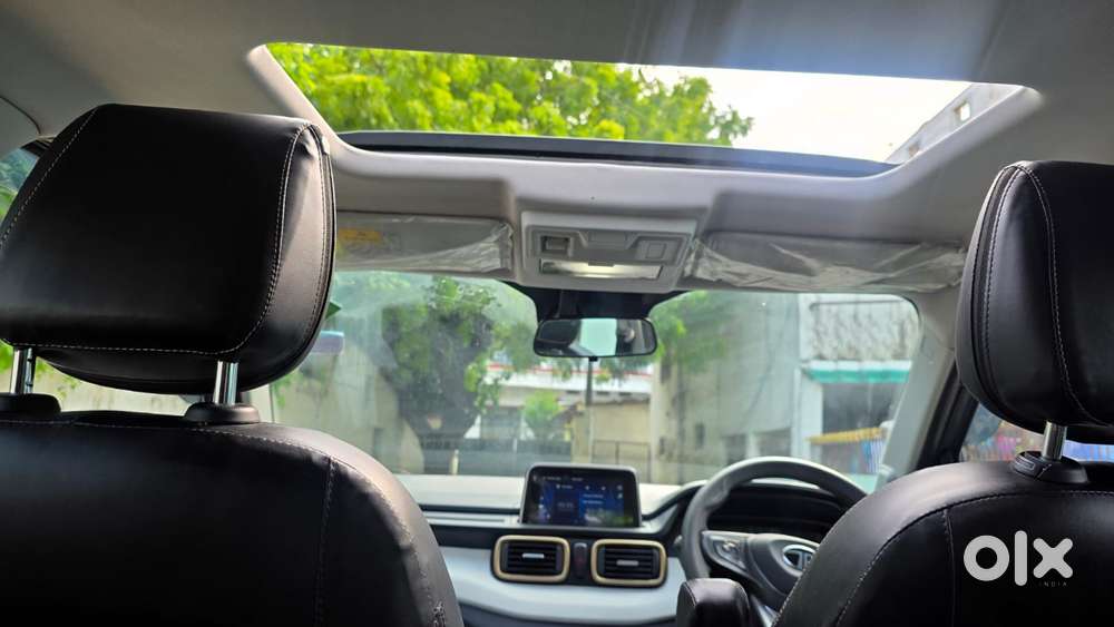 Tata Punch Accomplished Dazzle Sunroof Cng, 2024, Cng & Hybrids
