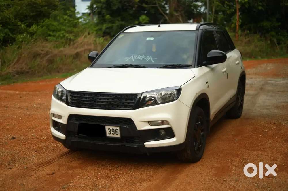 Maruti Suzuki Brezza 2017 Diesel Well Maintained