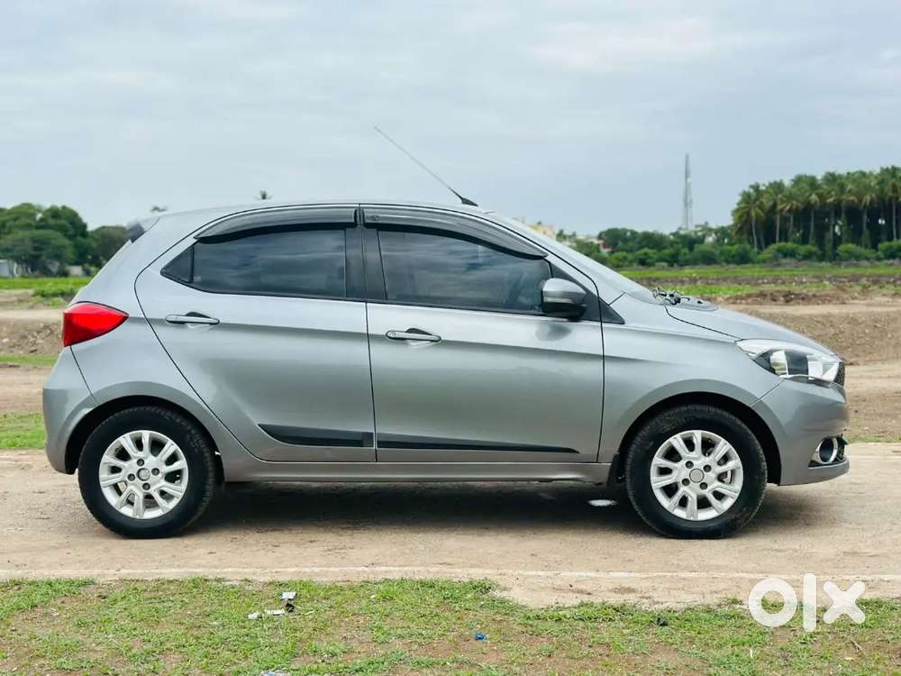 Tata Tiago Xza Amt