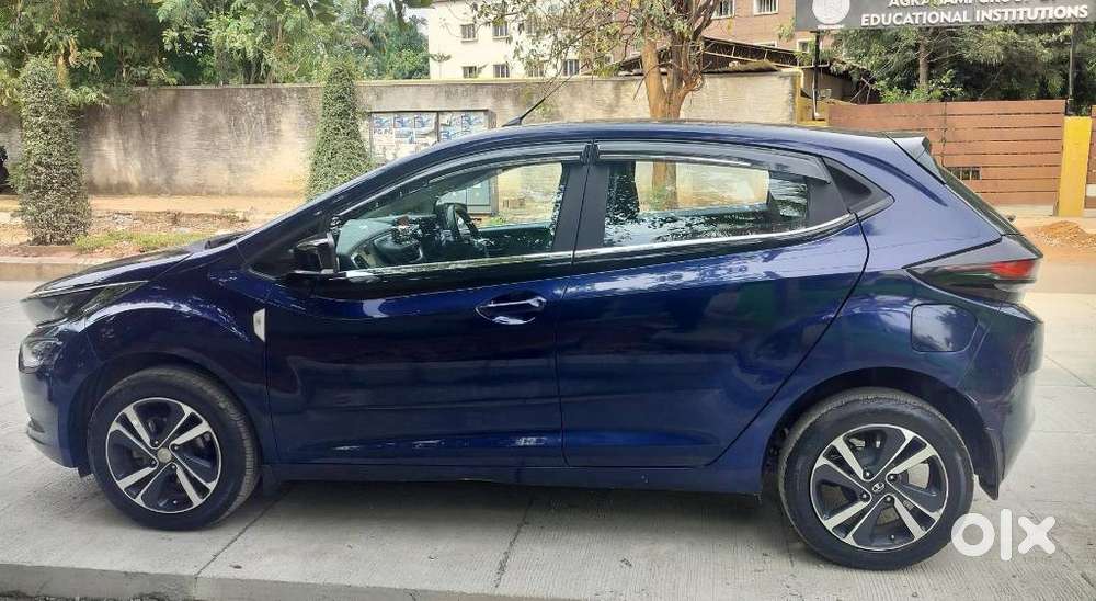 Tata Altroz 1.2 Xza Petrol Dct, 2022, Petrol