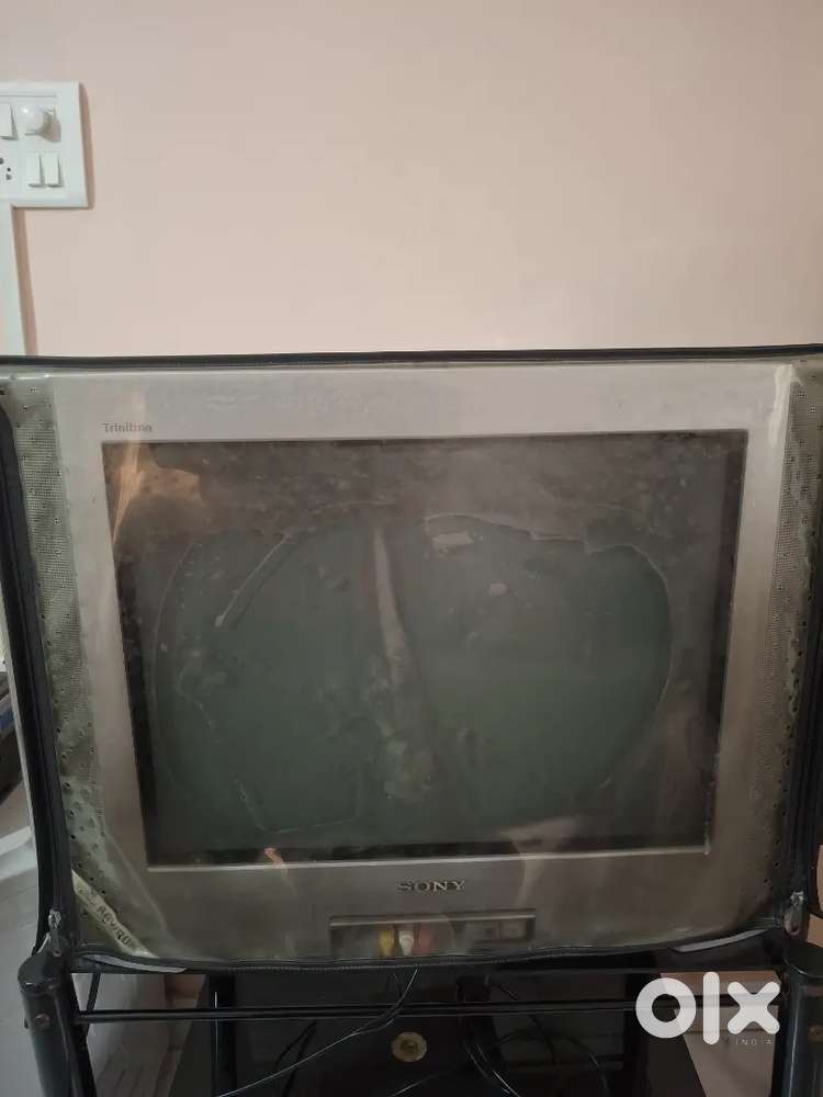 SONY make Trinitron 21 Inch TV