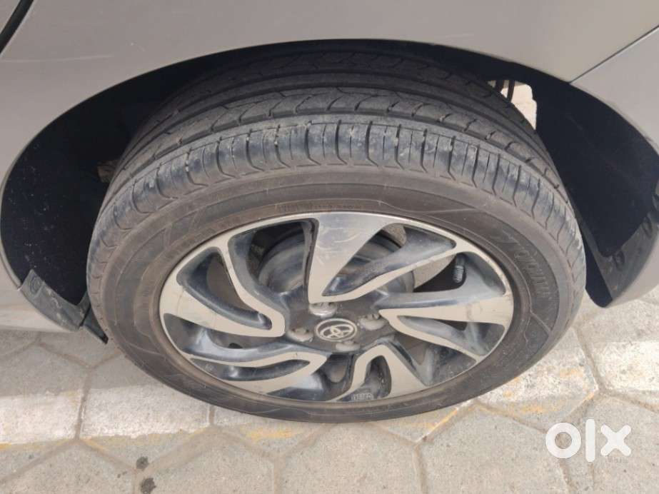 Toyota Glanza V Cvt, 2020, Petrol