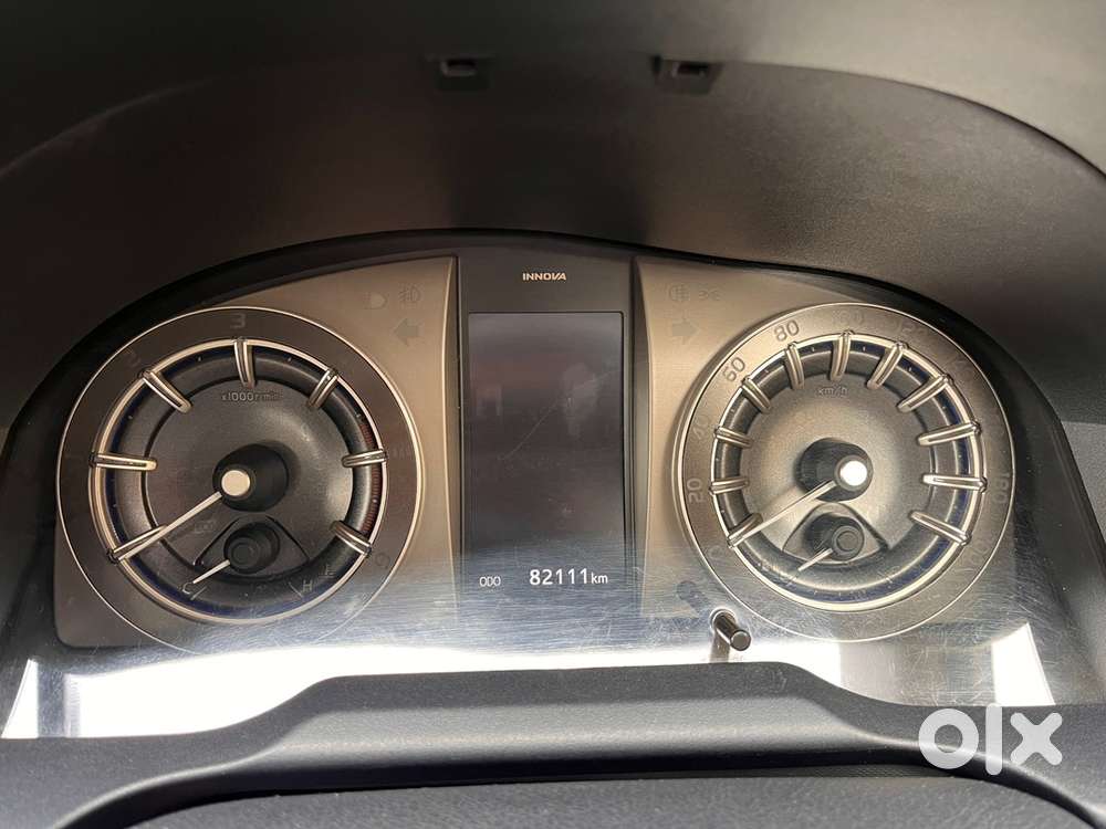 Toyota Innova Crysta 2019