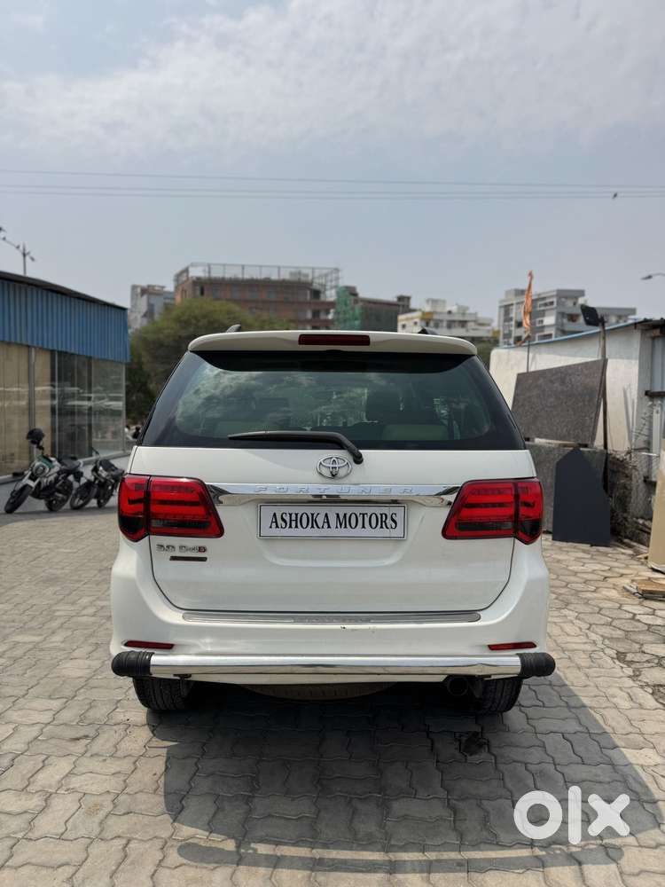 Toyota Fortuner 3.0 4x2 Automatic, 2012, Diesel