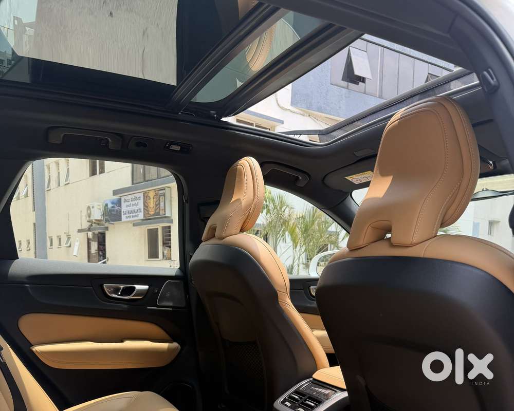 Volvo Xc60 2.0 B5 Ultimate, 2024, Petrol