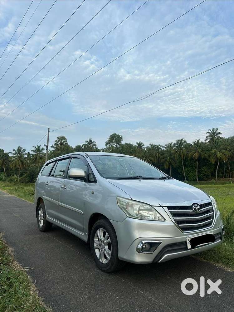 2012 Toyota Innova 2.5 Gx