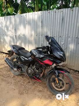 Olx 220 hot sale pulsar