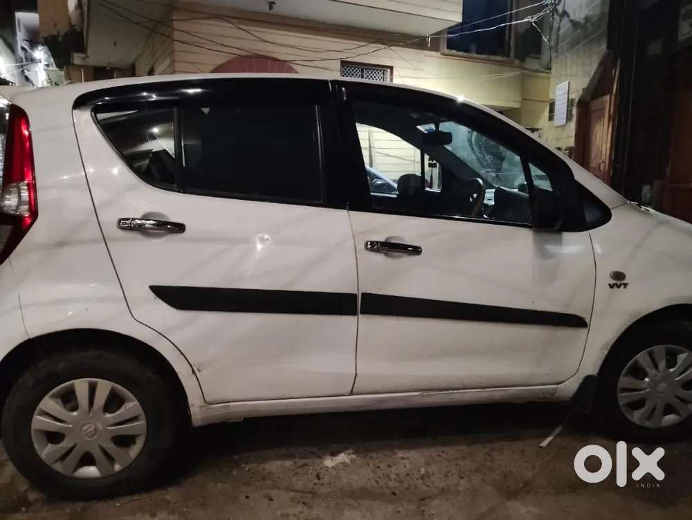 Car Ek Dum Saf Ha
