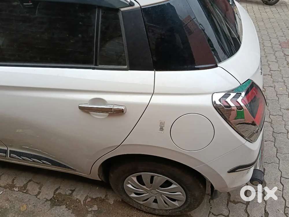 Maruti Suzuki Swift 1.2 Vxi 2026