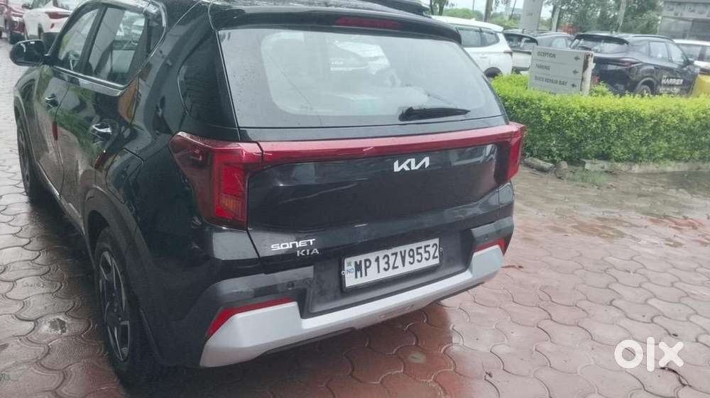 Kia Sonet 2025 Diesel Well Maintained