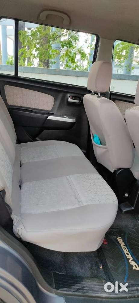Maruti Suzuki Wagon R Vxi Amt1.2, 2016, Petrol