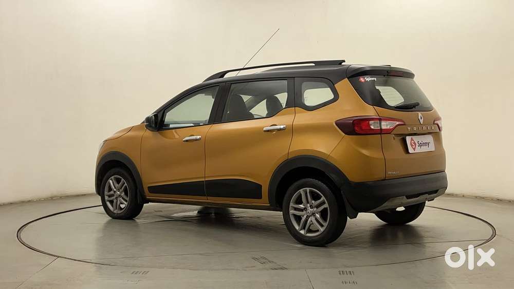 Renault Triber 1.0 Rxz Dual Tone, 2022, Petrol