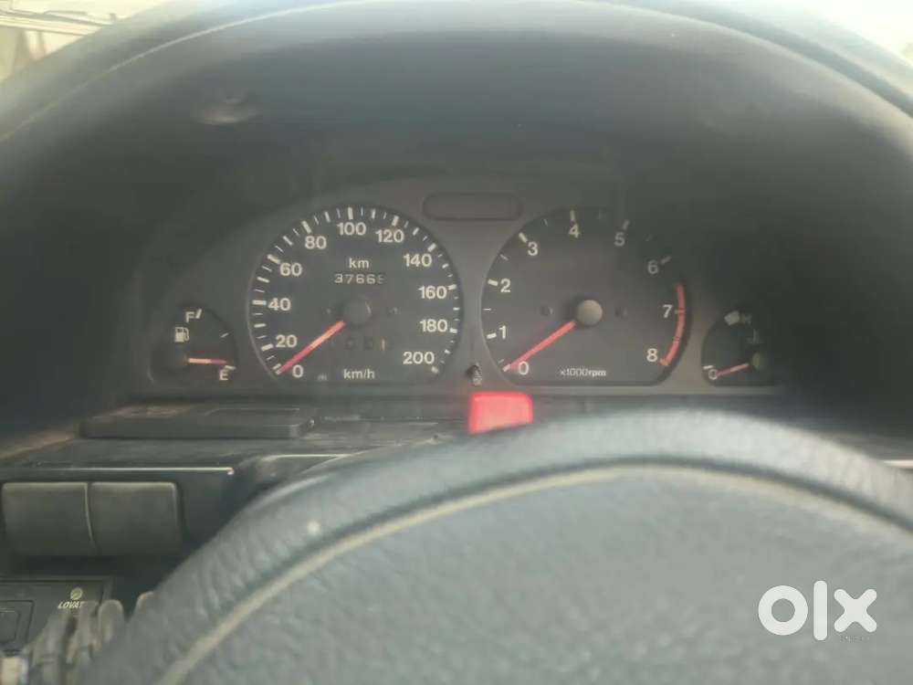 Maruti Suzuki Esteem Lpg 1998