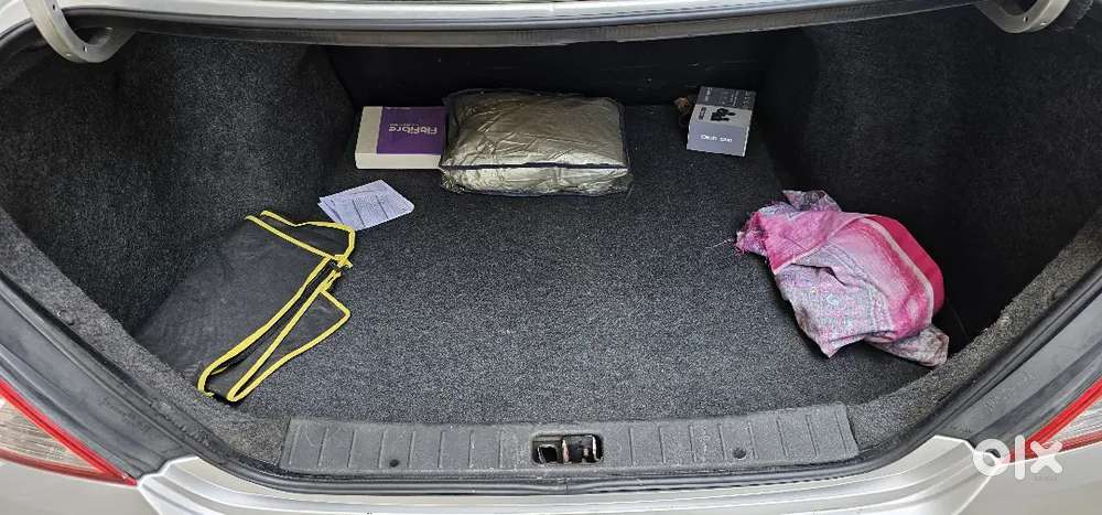 Mint Condition Nissan Sunny Xv Dci , Defence Person Driven Car