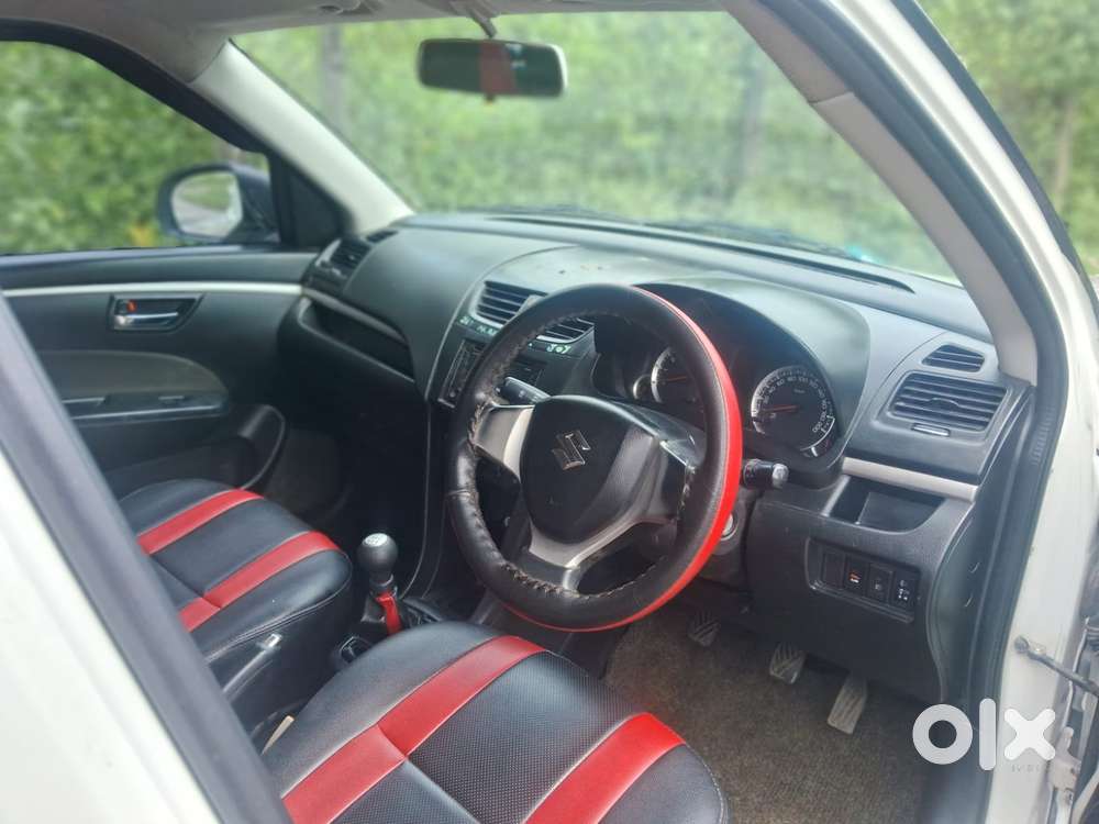 Maruti Suzuki Swift 1.2 Vxi (o), 2016, Petrol