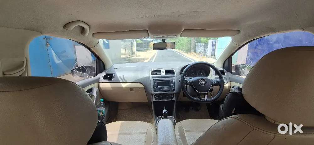 Volkswagen Vento Highline 2015 Petrol Manual