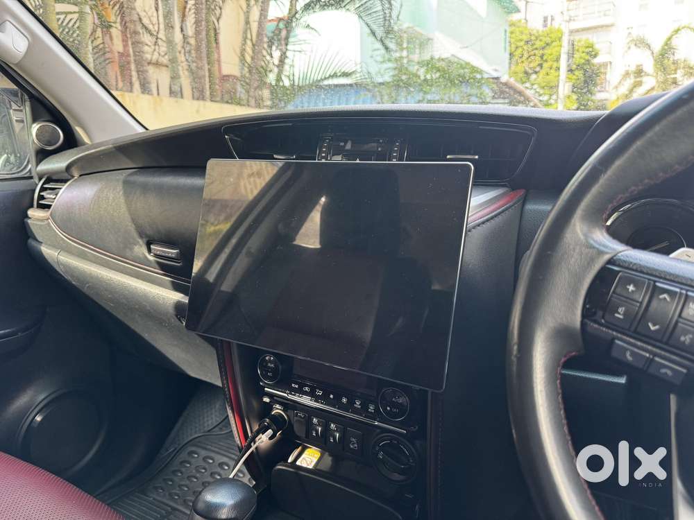Toyota Fortuner Legender 4x4 At 2.8, 2023, Diesel