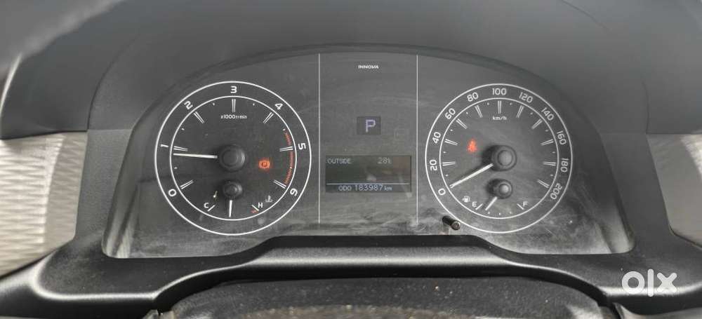 Toyota Innova Crysta [2020-ongoing] 2.7 Gx At 7 Str, 2021, Diesel