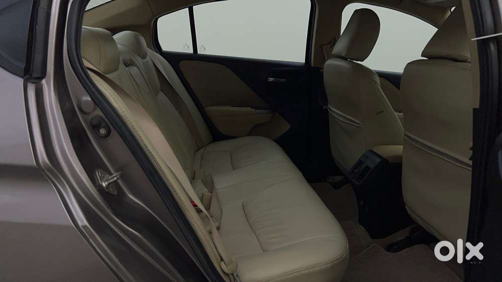 Honda City I-vtec S, 2015, Petrol