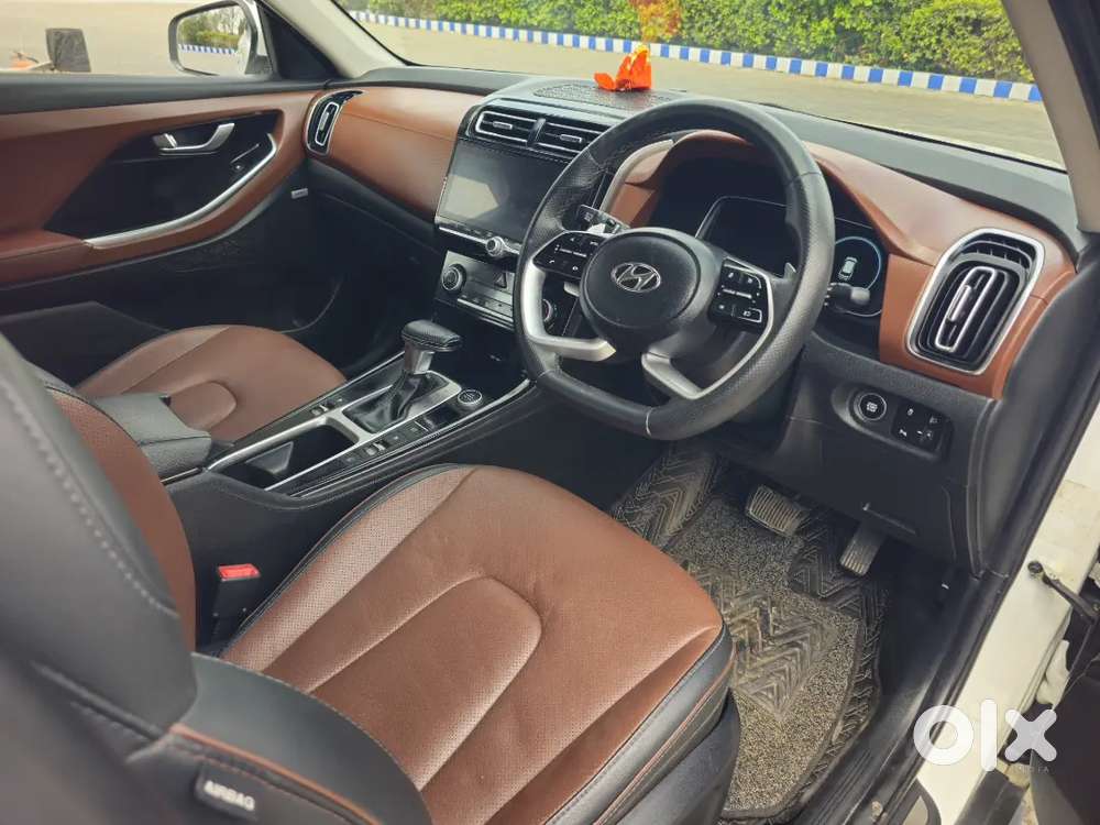 Hyundai Alcazar 2022 Diesel Auto 6 Str Dual Tone