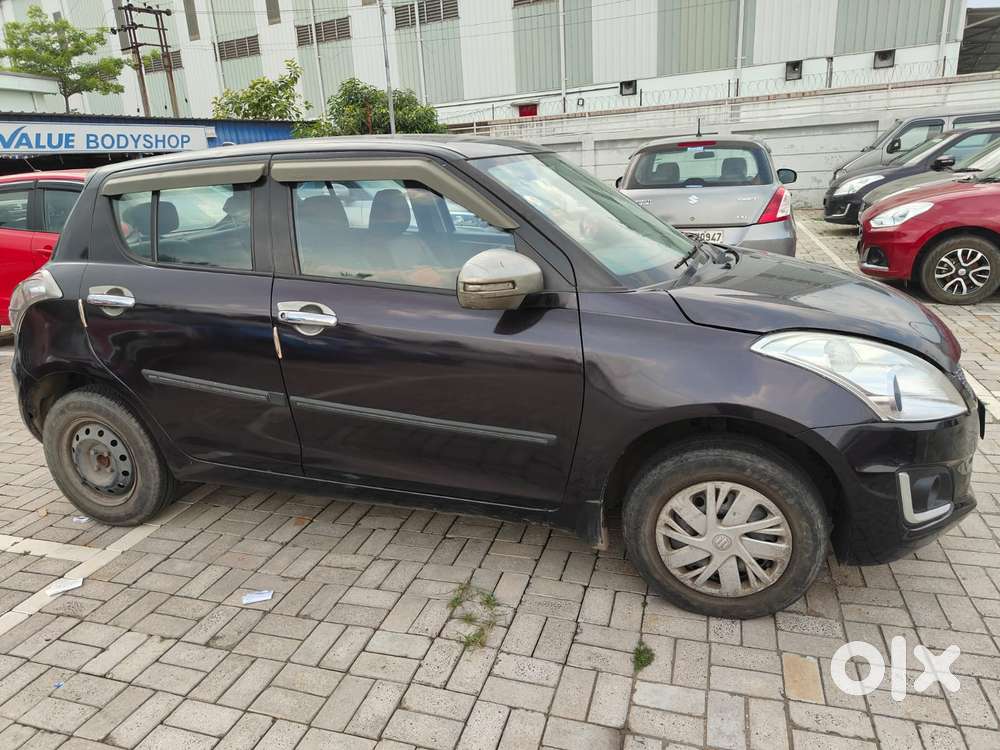 Maruti Suzuki Swift Vxi Optional, 2017, Petrol
