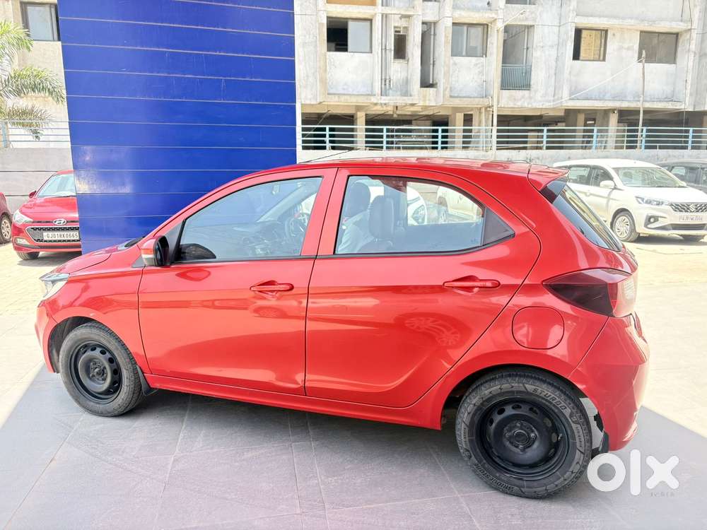 Tata Tiago 1.2 Revotron Xt (o), 2021, Petrol