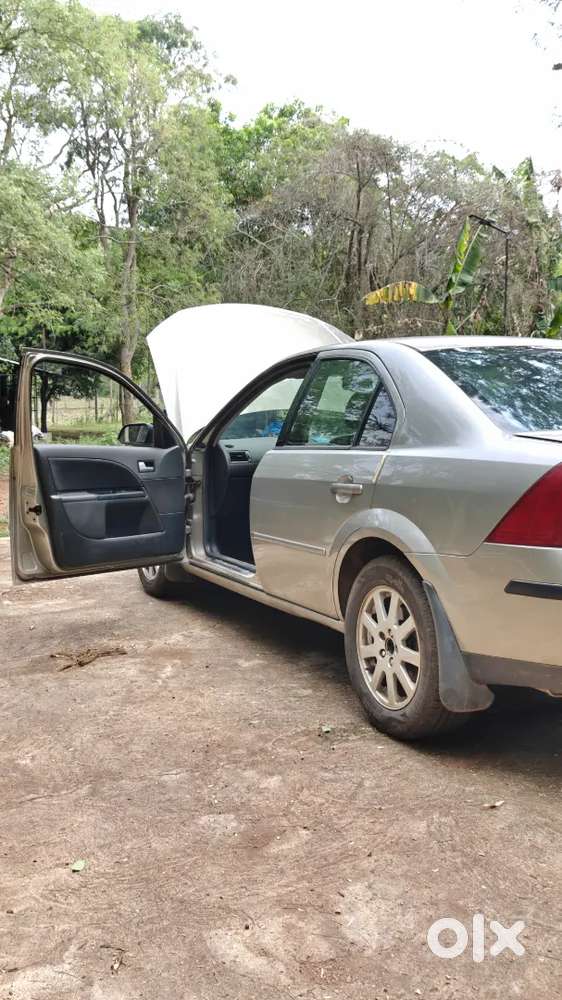 Ford Mondeo 2001 Petrol In Mint Condition