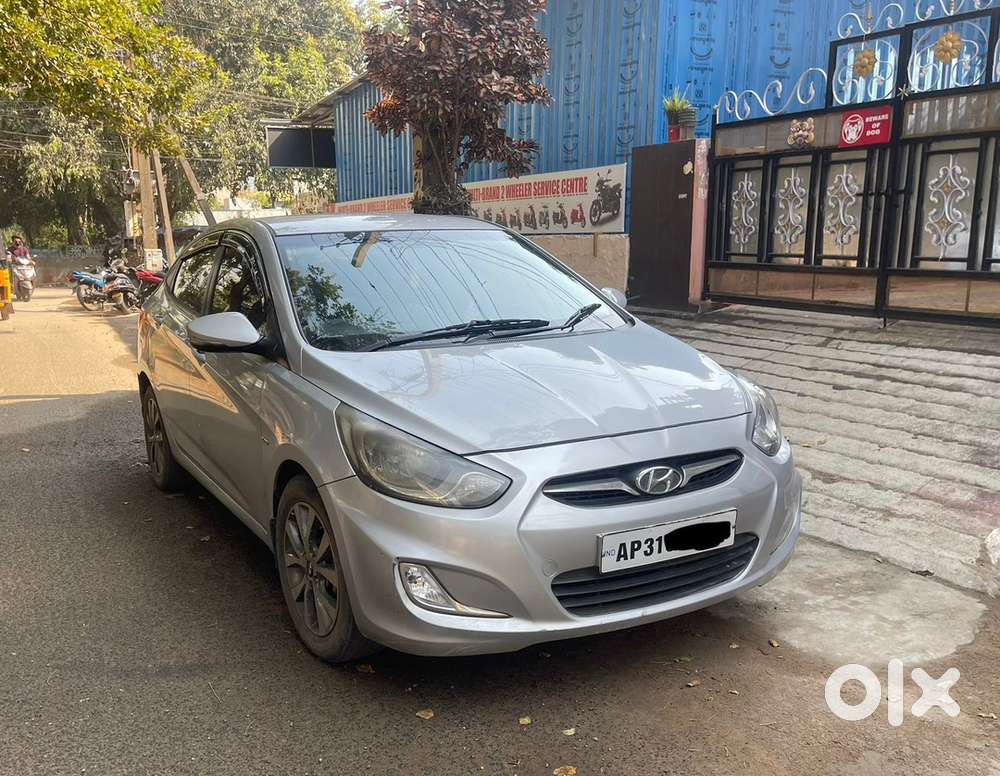 Hyundai Verna 2014 Diesel 111500 Km Driven