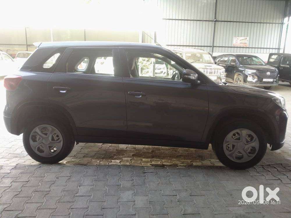 Maruti Suzuki Brezza 1.5 Lxi Smart Hybrid, 2022, Petrol
