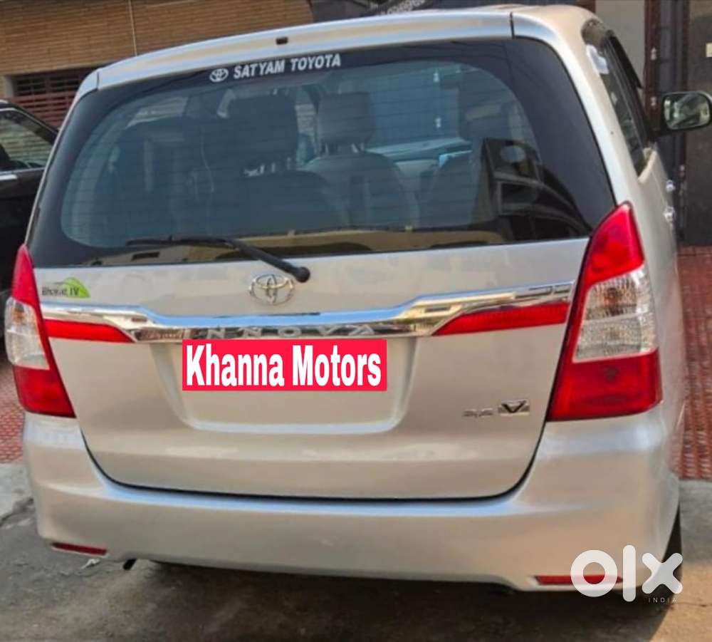 Toyota Innova 2.0 V, 2015, Diesel