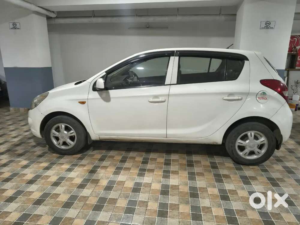 Hyundai I20 2009 Petrol Well Maintained Own Used Car