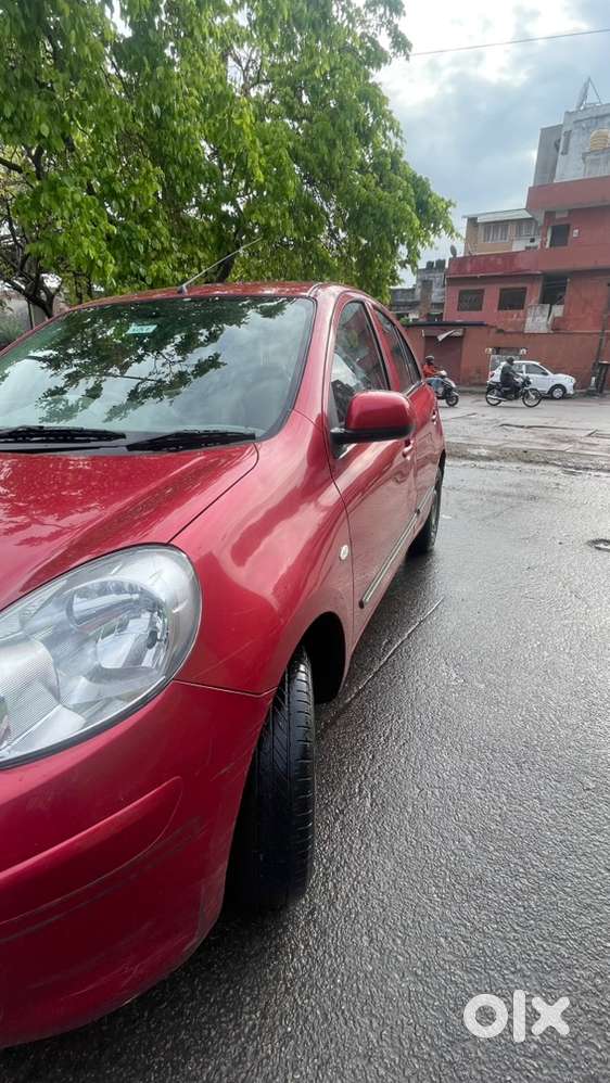 Nissan Micra 2013 Diesel 64000 Km Driven