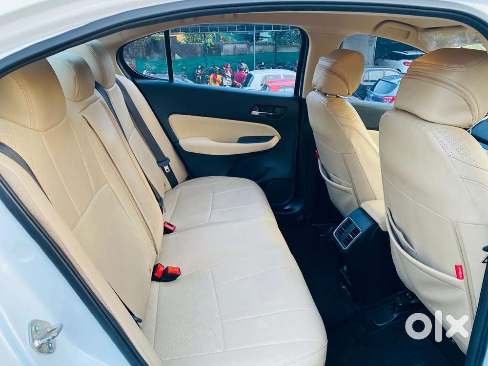 Honda City 1.5 V 5th Gen I-vtec Mt, 2023, Petrol