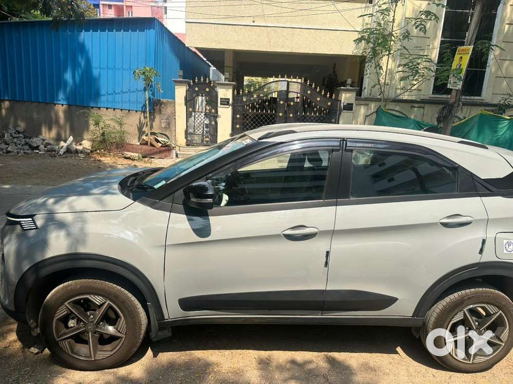 Tata Nexon 2026 Pure Plus Amt