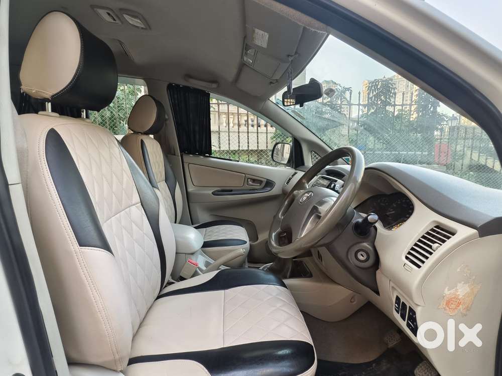 Toyota Innova 2.5 G (diesel) 8 Seater, 2014, Diesel