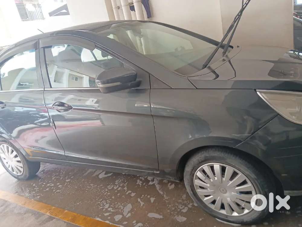 Tata Zest 1.2t Revotron 2016