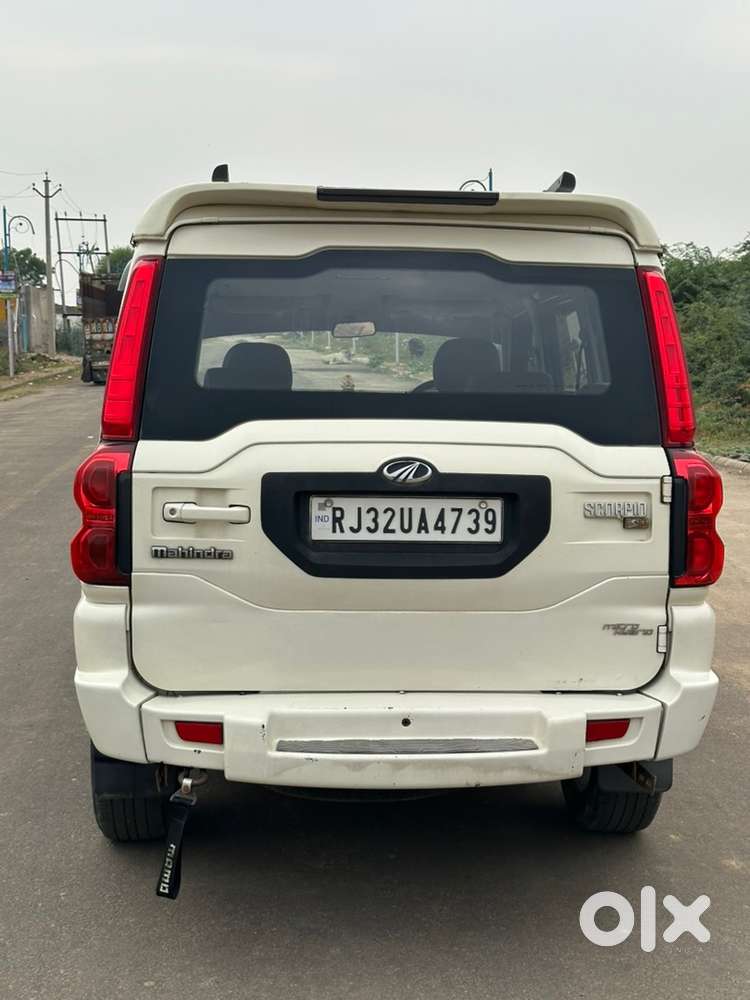 Mahindra Scorpio Diesel 2015