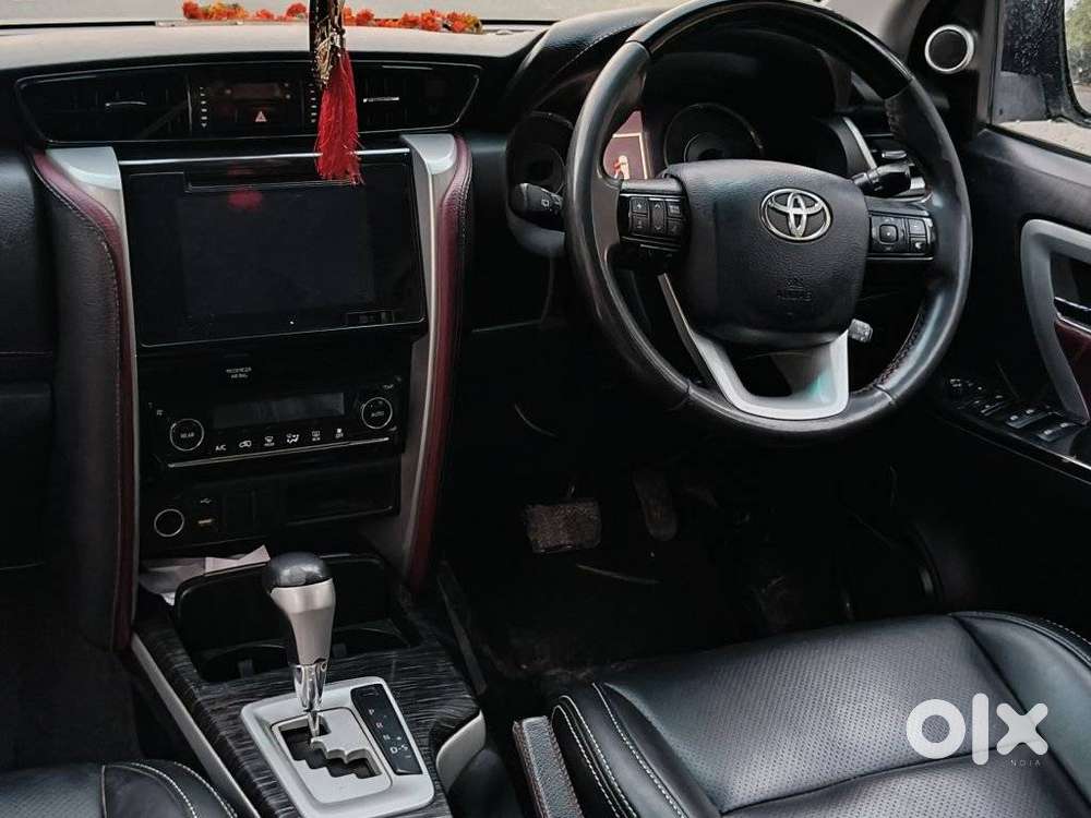Toyota Fortuner 4x2 At 2.8 Diesel, 2019, Diesel
