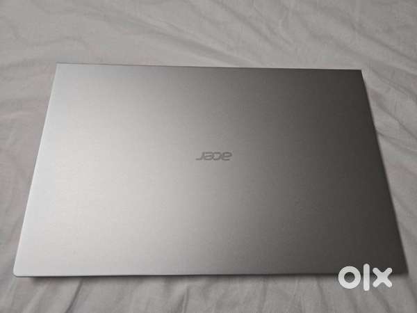 Acer Aspire Lite 12thGen Intel Core i5-12450H. 4 month Old Scratchless