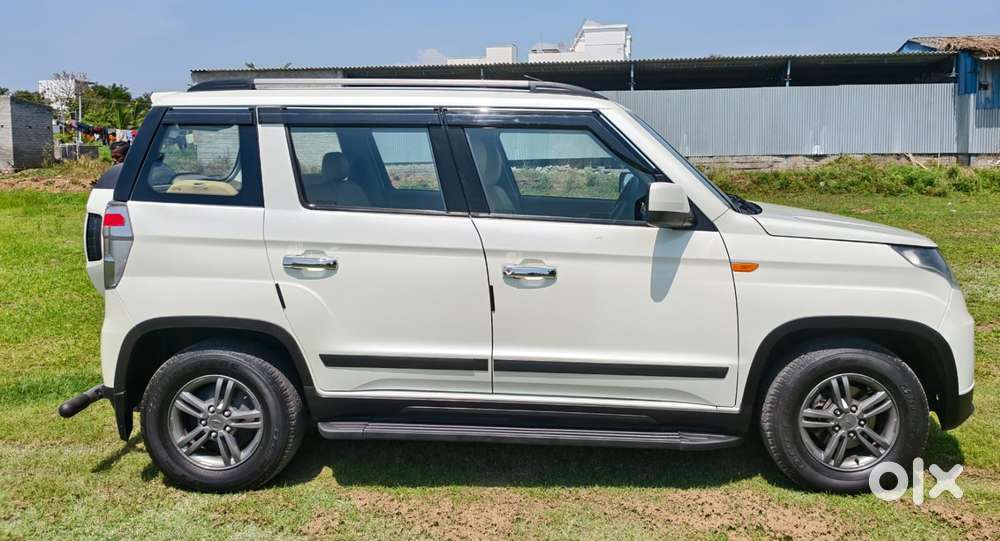Mahindra Tuv 300 T10, 2019, Diesel