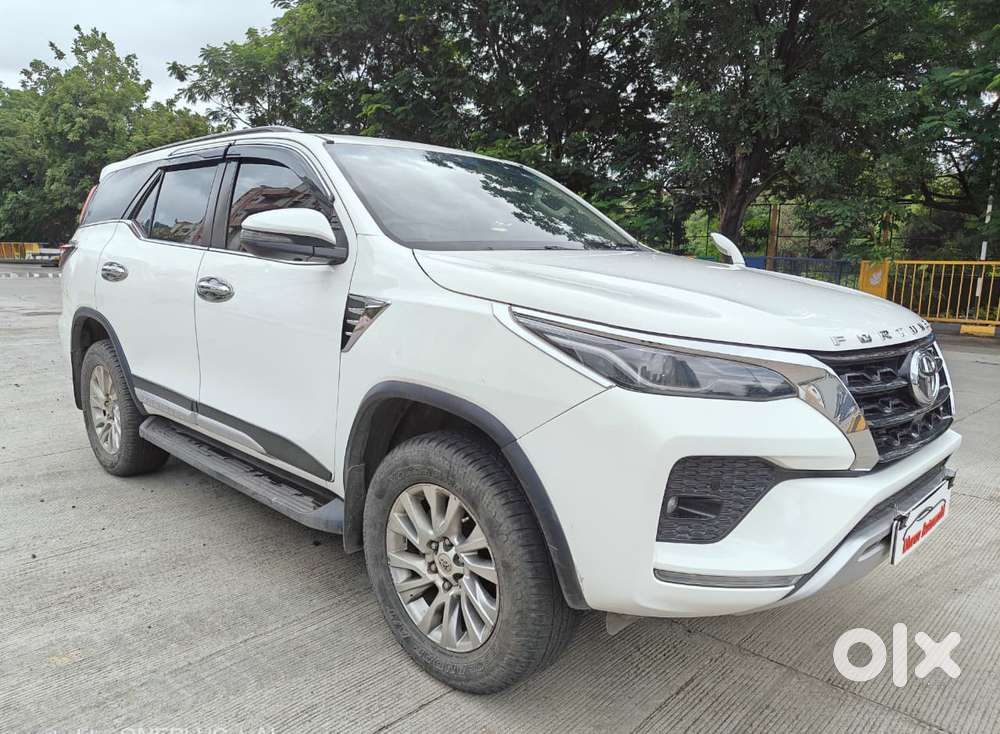 Toyota Fortuner 4x4 Manual Limited Edition, 2021, Diesel