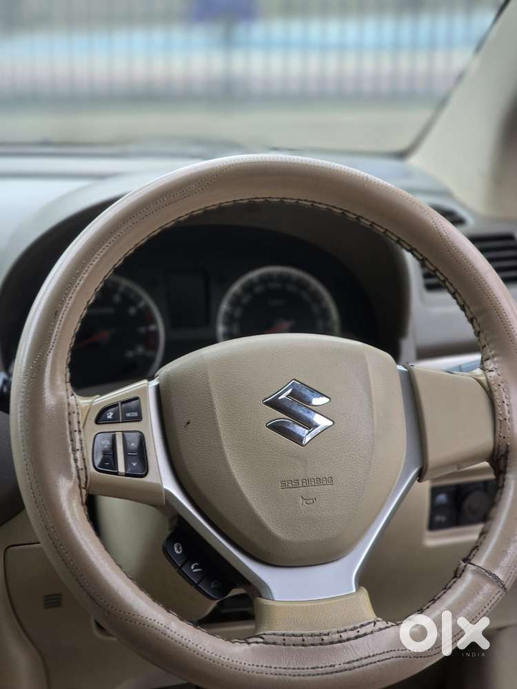 Maruti Suzuki Ertiga 1.4 Vxi Cng Anniversary Edition, 2017, Cng & Hy..