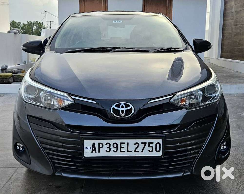 Toyota Yaris V Optional Cvt, 2019, Petrol