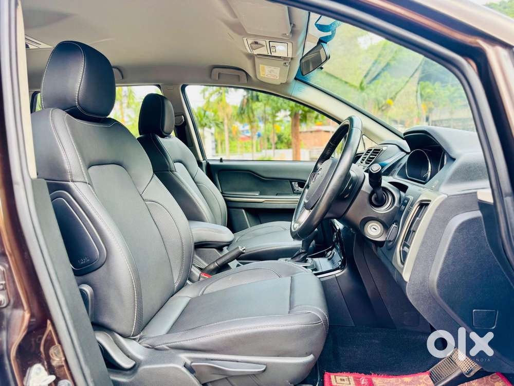 Tata Hexa 2.2 Xta 4x2 7 Str, 2018, Diesel