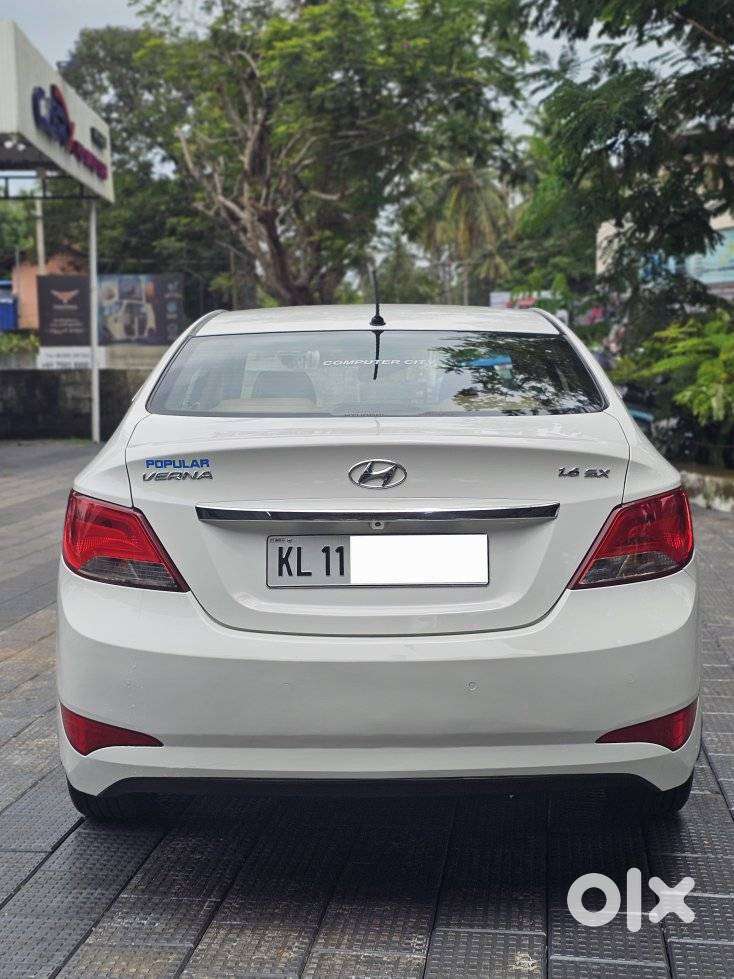 Hyundai Verna 1.6 Sx Vtvt, 2015, Petrol