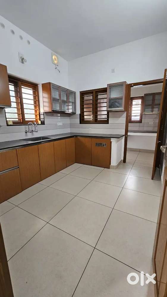 House for sale (check desc)