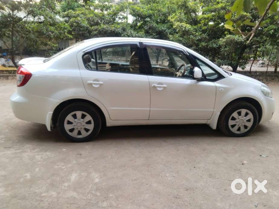 Maruti Suzuki Sx4 Vxi Bsiv, 2012, Petrol
