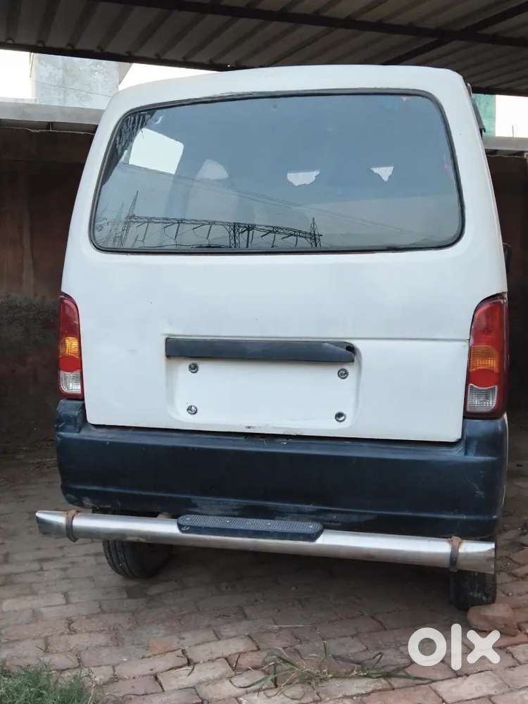 Maruti Suzuki Eeco 2016