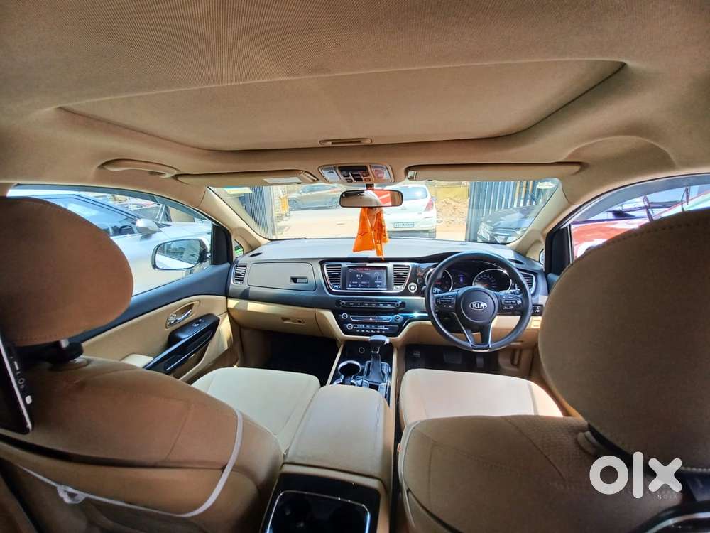 Kia Carnival Prestige, 2021, Diesel